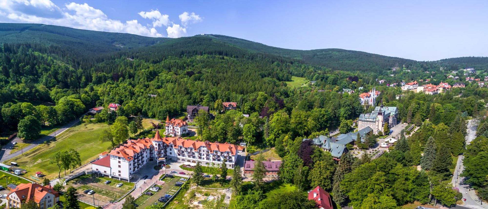 Hotel Buczynski****Medical&Spa Swieradow-Zdroj Exterior photo