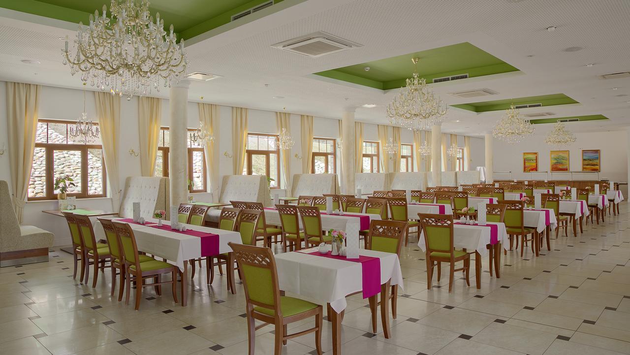 Hotel Buczynski****Medical&Spa Swieradow-Zdroj Exterior photo